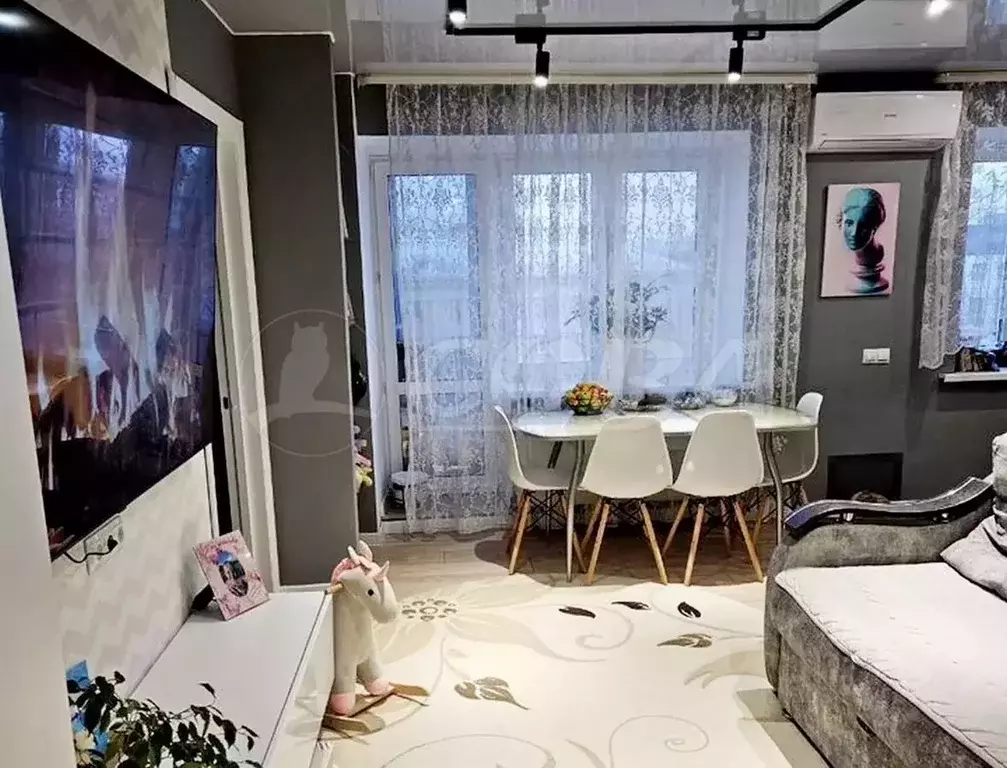 2-к кв. Тюменская область, Тюмень ул. Мельникайте, 95 (43.0 м) - Фото 1