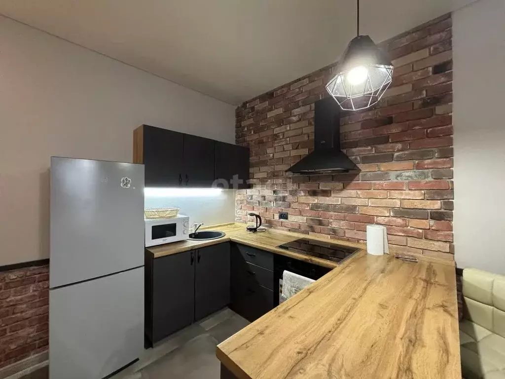 Студия Тюменская область, Тюмень ул. Газовиков, 73 (30.0 м) - Фото 1