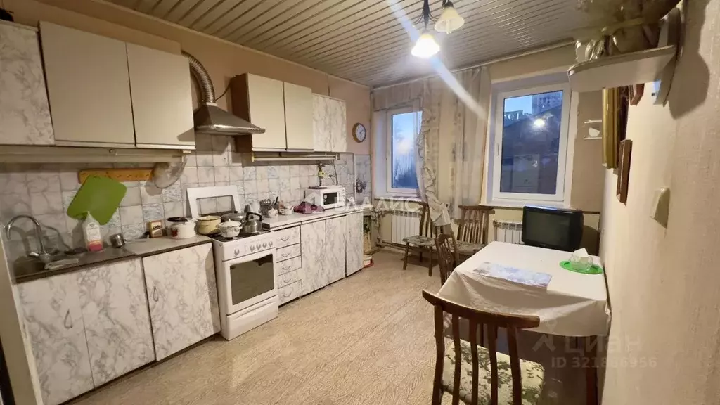 3-к кв. Нижегородская область, Нижний Новгород бул. Мира, 21 (77.7 м) - Фото 0