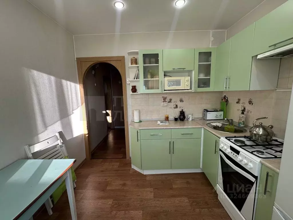 2-к кв. Новгородская область, Боровичи Ленинградская ул., 12 (53.4 м) - Фото 1