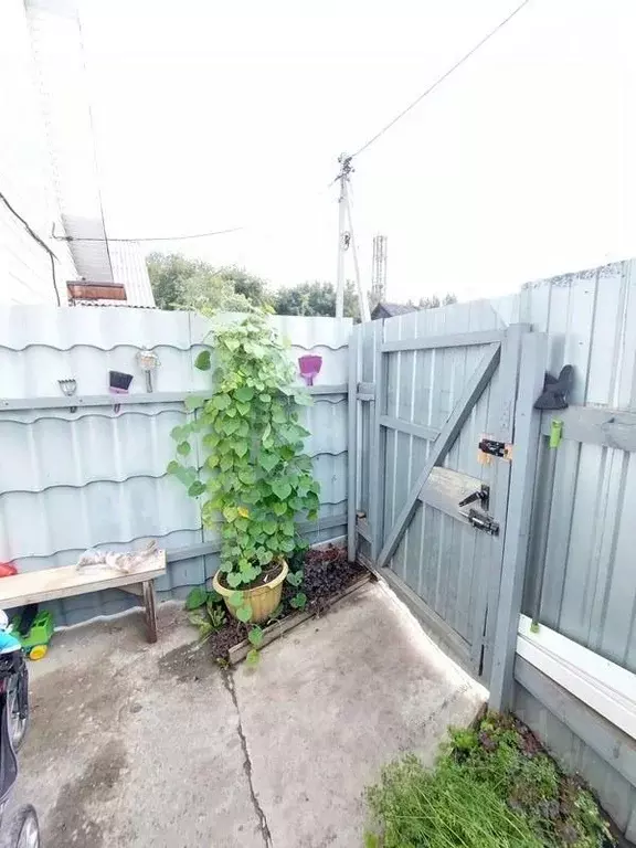 2-к кв. Омская область, Омск ул. 12-я Судоремонтная, 2 (43.5 м) - Фото 2