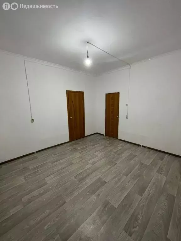 1-комнатная квартира: Нижний Бестях, улица Ленина, 81 (39 м) - Фото 2