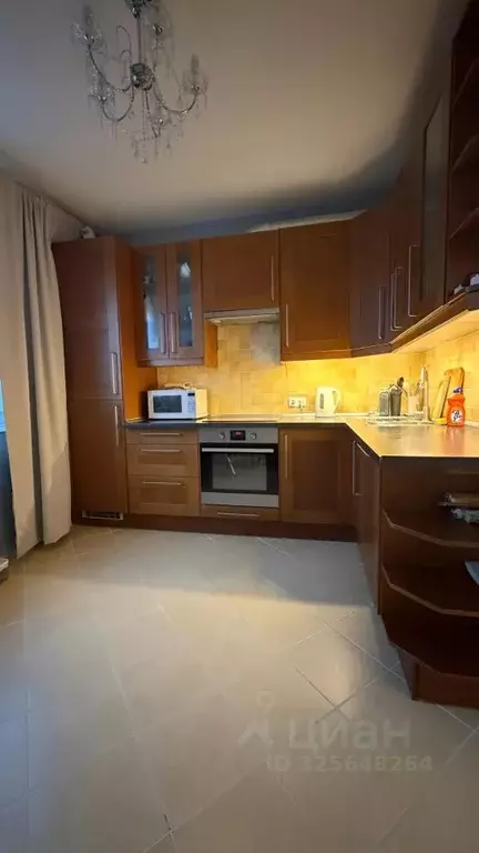 3-к кв. Москва ул. Героев Панфиловцев, 1К2 (74.4 м) - Фото 0