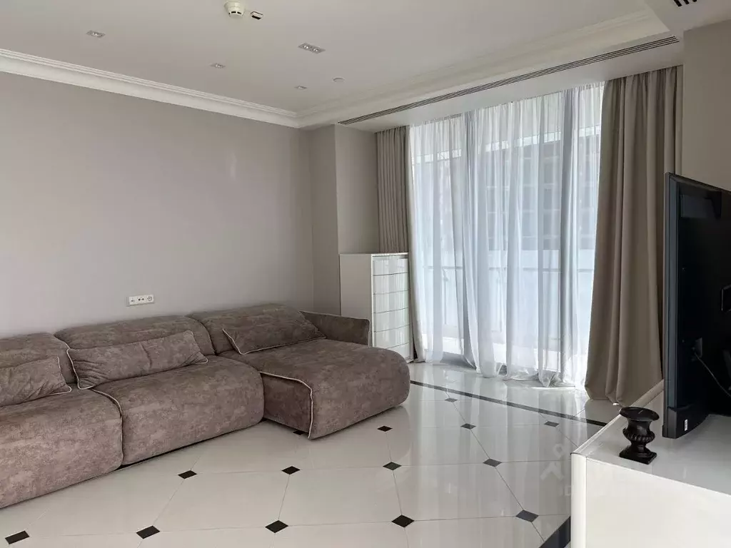 3-к кв. Краснодарский край, Сочи Центральный мкр, ул. Орджоникидзе, 17 ... - Фото 2