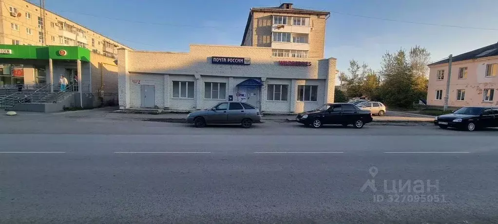 Помещение свободного назначения в Свердловская область, Ирбит ул. ... - Фото 1