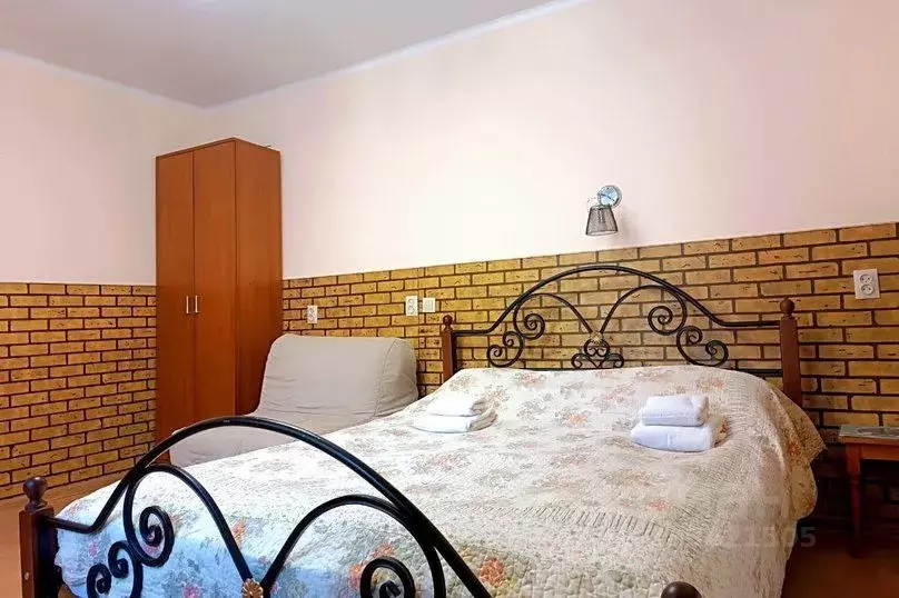 1-к кв. Ставропольский край, Кисловодск ул. Ярошенко, 16 (30.0 м) - Фото 1