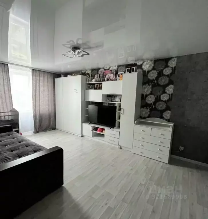 1-к кв. Саратовская область, Саратов ул. Имени К.Г. Уфимцева, 3Б (37.1 ... - Фото 0