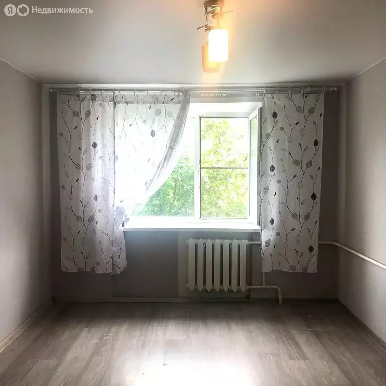 1к в 4-комнатной квартире (18 м) - Фото 1