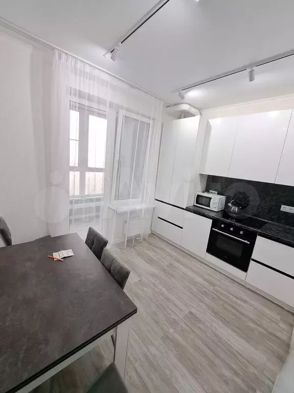 1-к. квартира, 40 м, 11/20 эт. - Фото 1