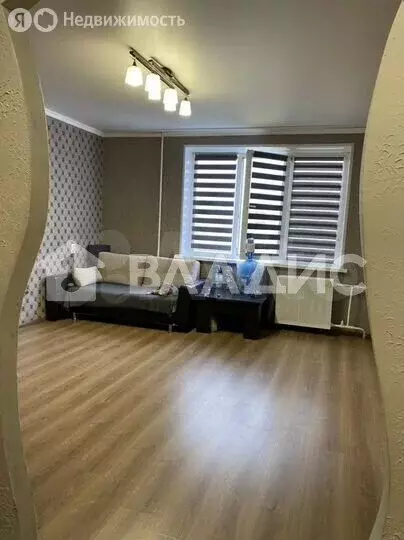 4-комнатная квартира: Нижнекамск, улица Мурадьяна, 34 (79.8 м) - Фото 0