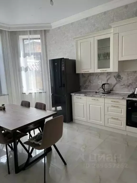 Дом в Дагестан, Махачкала Караман-7 мкр, 39 (240 м) - Фото 1