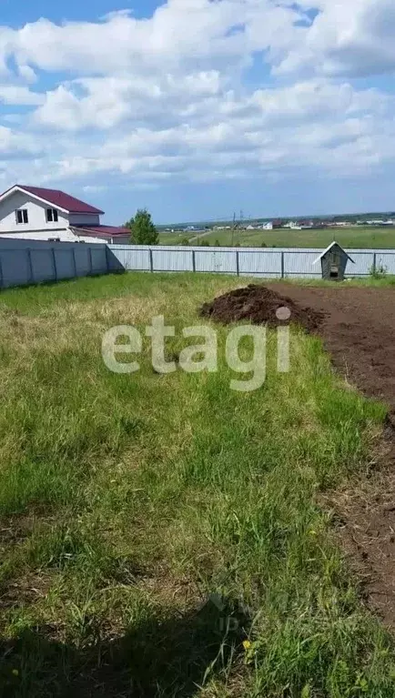 Участок в Красноярский край, Емельяновский район, Шуваевский ... - Фото 0