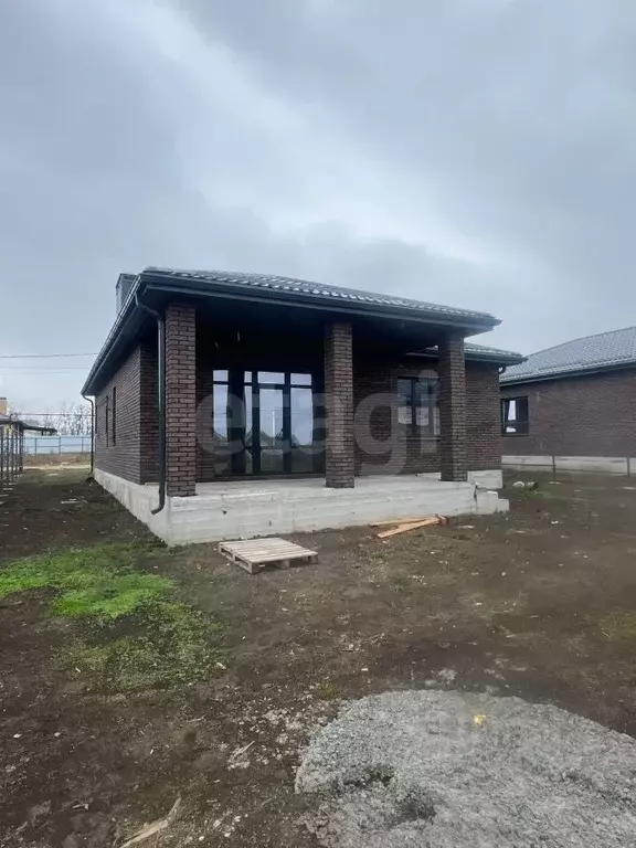 Дом в Ростовская область, Аксайский район, Щепкинское с/пос, пос. ... - Фото 1