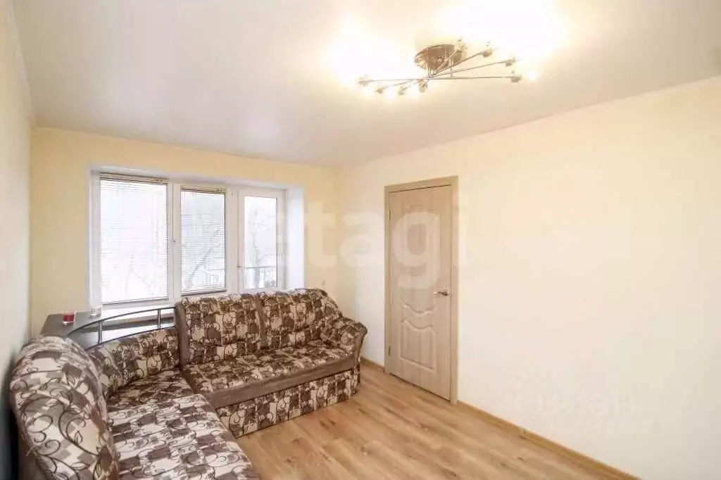 2-к кв. Тюменская область, Тюмень Холодильная ул., 122 (41.6 м) - Фото 1