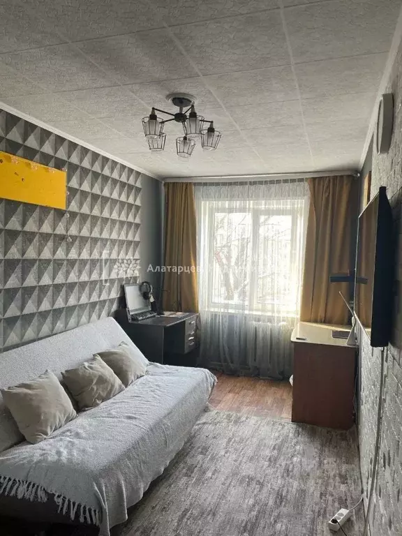 2-к кв. Томская область, Томск ул. Ивана Черных, 95 (44.6 м) - Фото 0