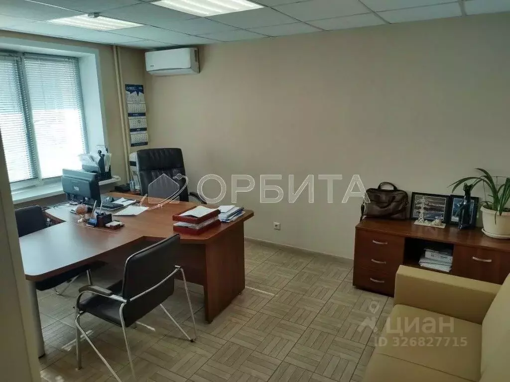 Помещение свободного назначения в Тюменская область, Тюмень Малая ... - Фото 1