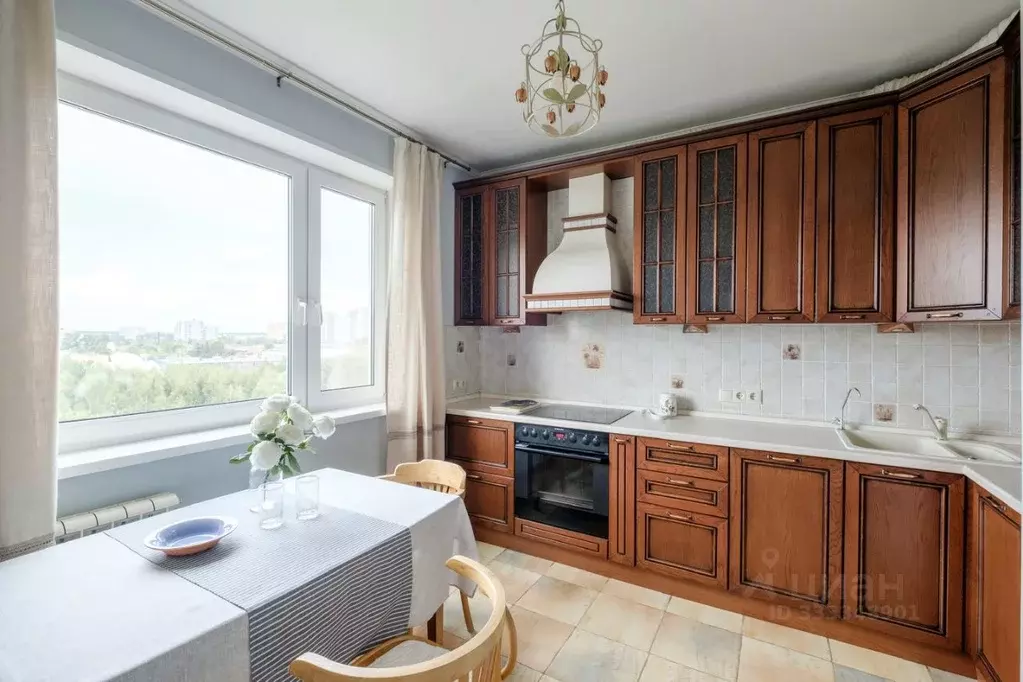 3-к кв. Москва Родниковая ул., 4к6 (85.0 м) - Фото 2