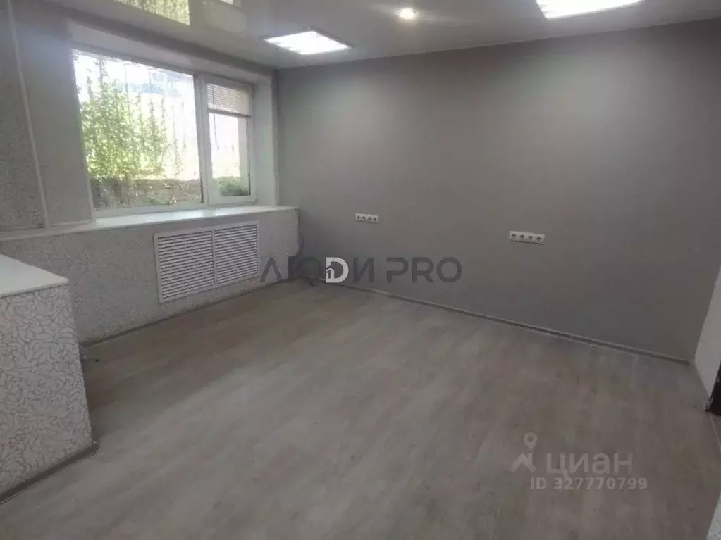 Офис в Кировская область, Киров ул. Сурикова, 33 (52 м) - Фото 2