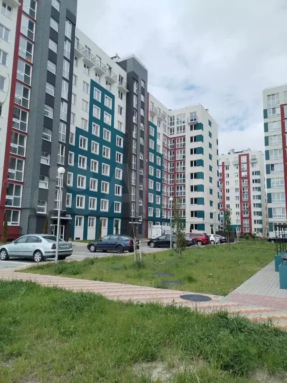 1-к. квартира, 40 м, 2/9 эт. - Фото 0
