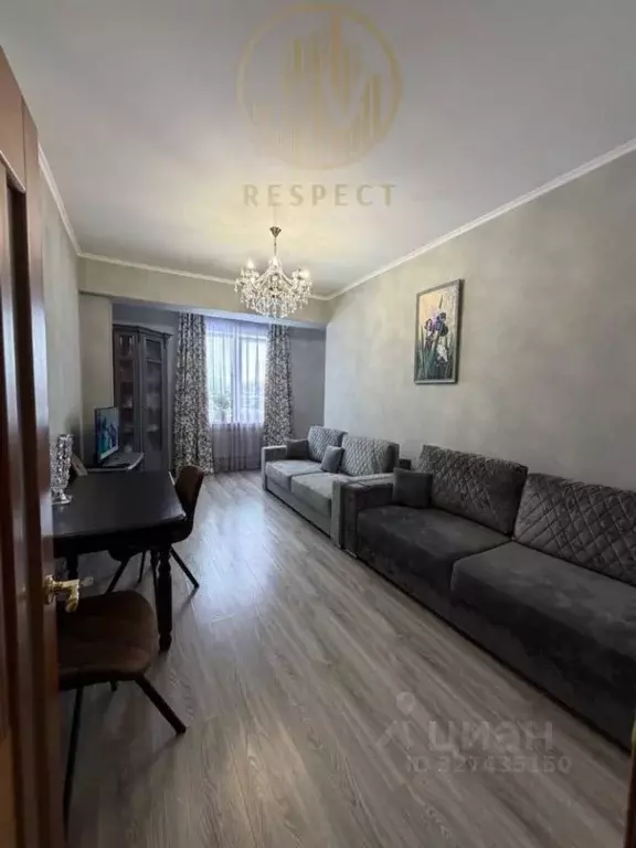 3-к кв. Ставропольский край, Кисловодск ул. Декабристов, 35Л (70.0 м) - Фото 1