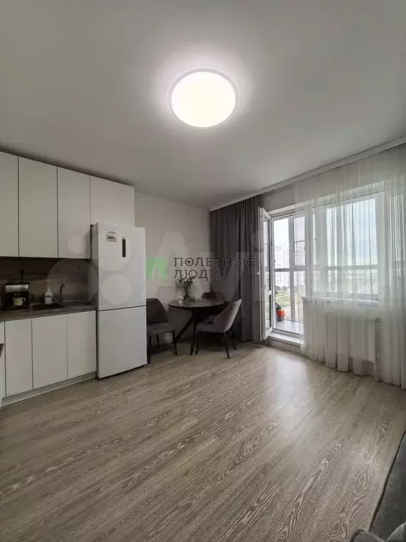 1-к. квартира, 40,6 м, 4/10 эт. - Фото 0