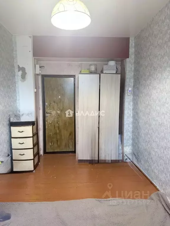 Комната Бурятия, Улан-Удэ Октябрьская ул., 19 (11.7 м) - Фото 2