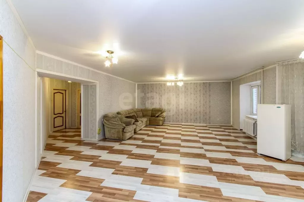 2-к кв. Тюменская область, Тюмень Солнечный проезд, 3 (77.7 м) - Фото 1