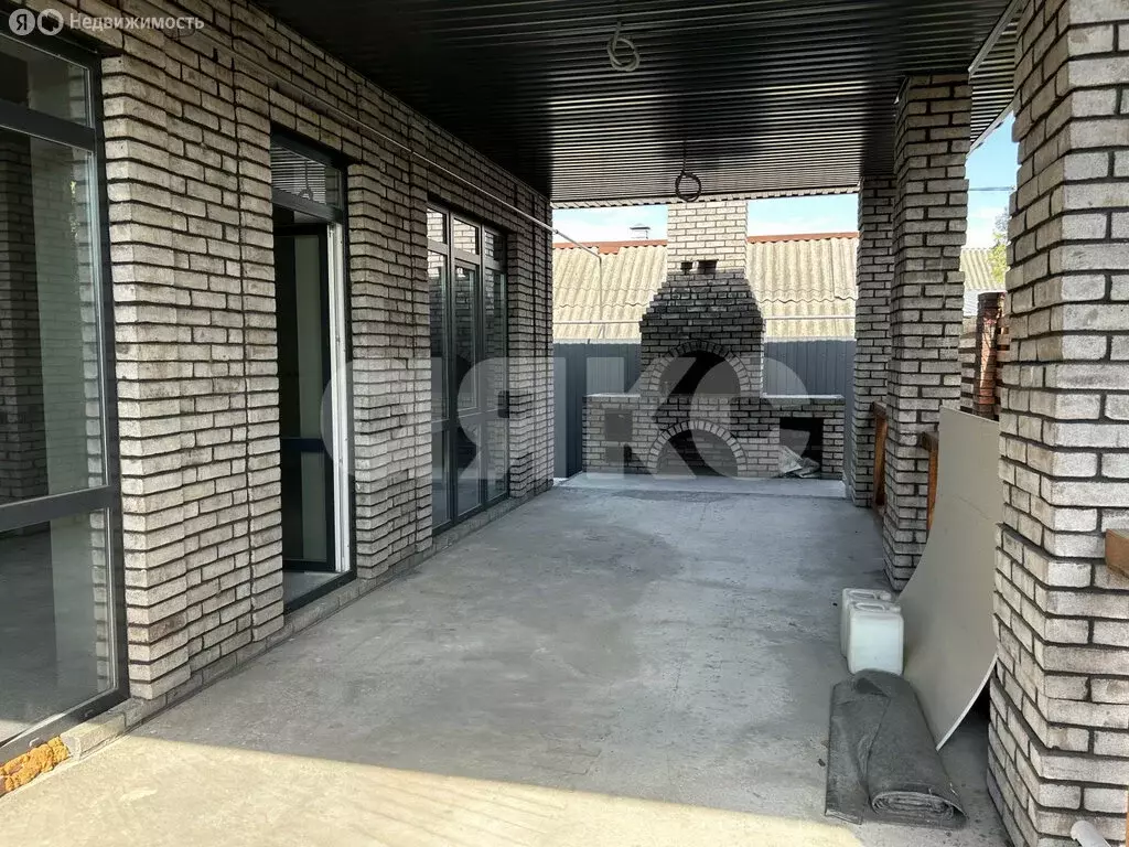 Дом в Батайск, Октябрьская улица (120 м) - Фото 0