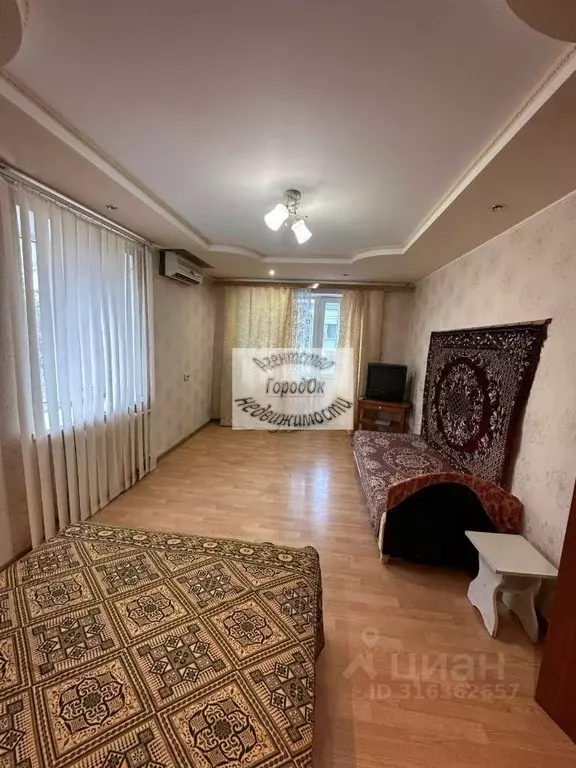 1-к кв. Крым, Саки ул. Курортная, 75 (30.0 м) - Фото 0