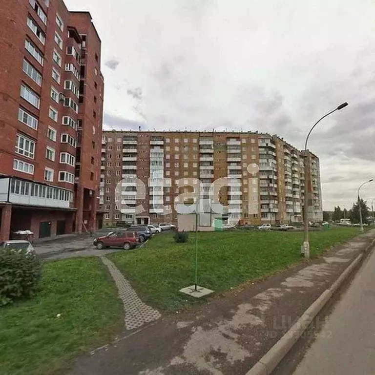 Купить 2-комнатную квартиру, 44.7 м² по адресу Кемерово, улица Сибиряков-Гвардей