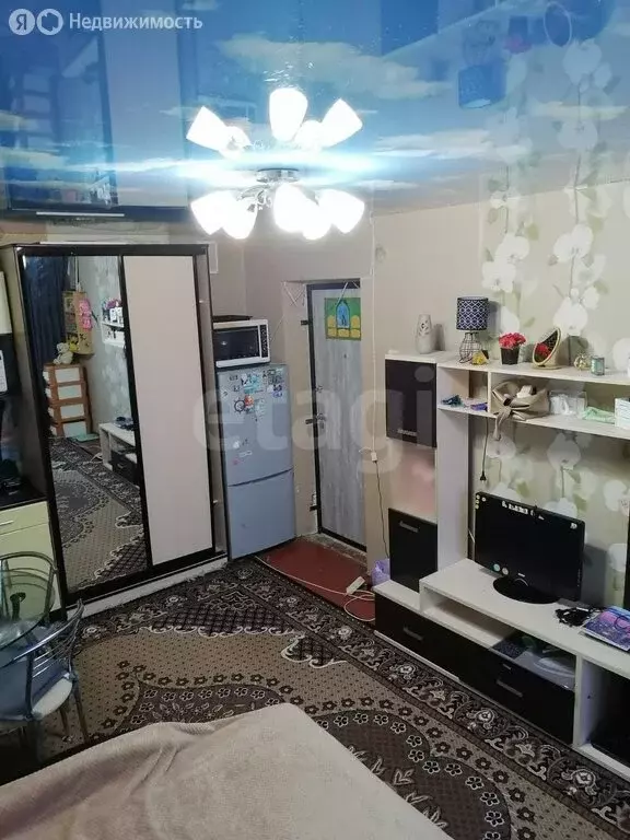 1к в -комнатной квартире (18 м) - Фото 0