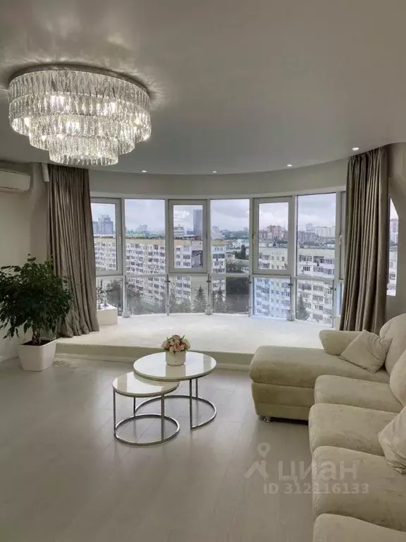 3-к кв. Башкортостан, Уфа ул. Цюрупы, 79 (140.0 м) - Фото 1