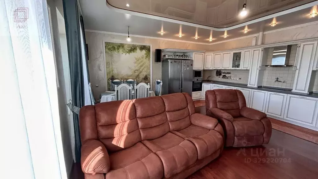 3-к кв. Алтайский край, Барнаул Комсомольский просп., 80Е (99.3 м) - Фото 2