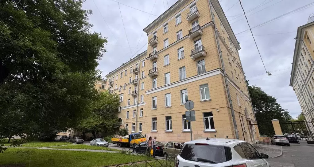 Помещение свободного назначения в Санкт-Петербург Среднеохтинский ... - Фото 1