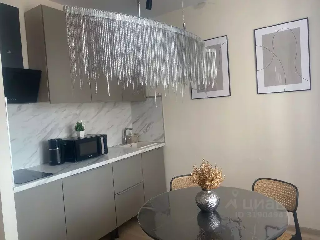 1-к кв. Бурятия, Улан-Удэ 102-й мкр, ул. Ринчино, 39к1 (34.0 м) - Фото 1