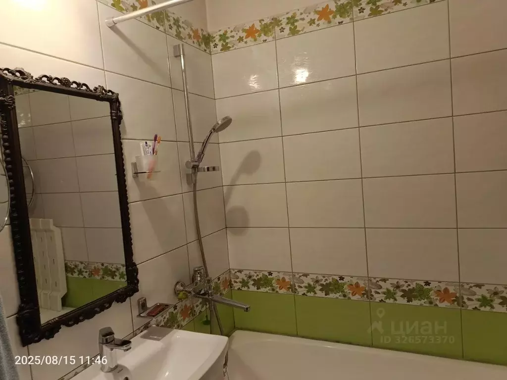 3-к кв. Бурятия, Улан-Удэ просп. Строителей, 8 (59.1 м) - Фото 1