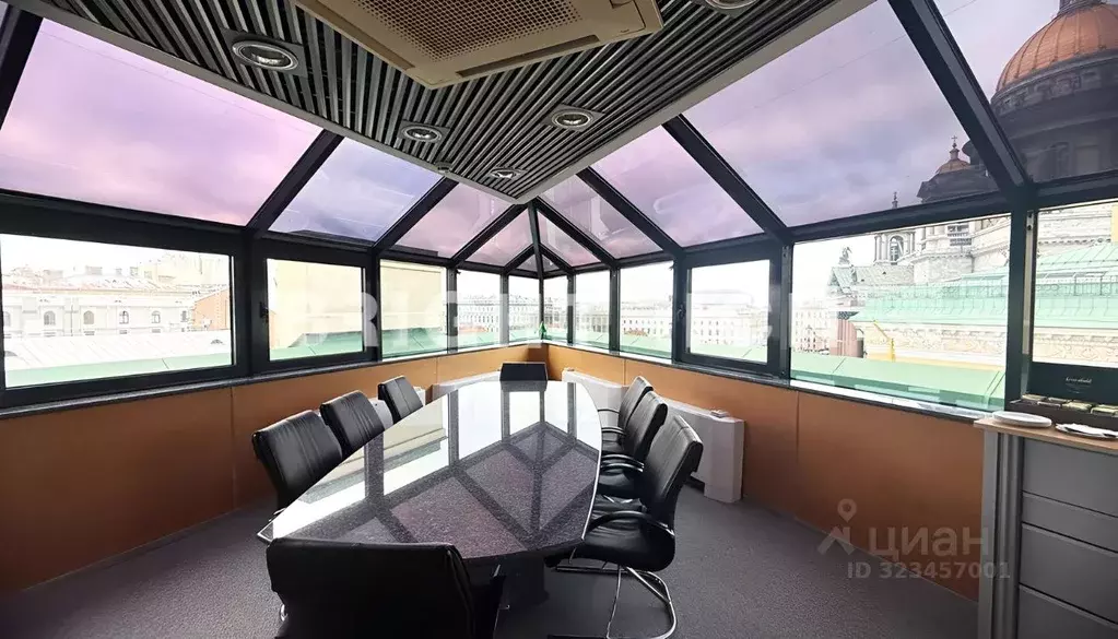 Офис в Санкт-Петербург Малая Морская ул., 23 (244 м) - Фото 1