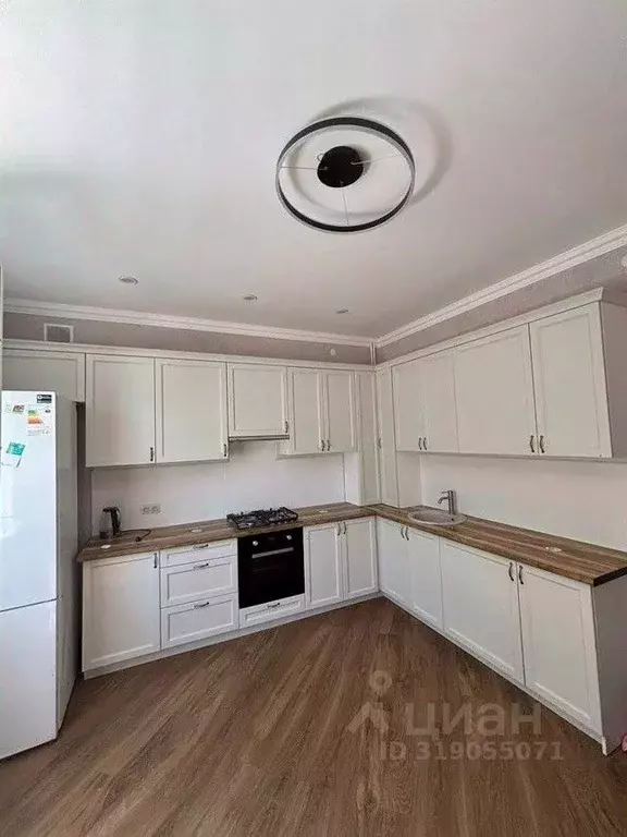 Дом в Ростовская область, Таганрог аллея 21-я (120 м) - Фото 1