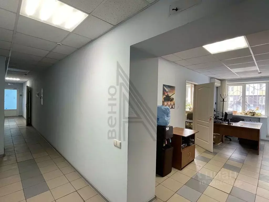 Офис в Воронежская область, Воронеж ул. Челюскинцев, 149 (175 м) - Фото 2