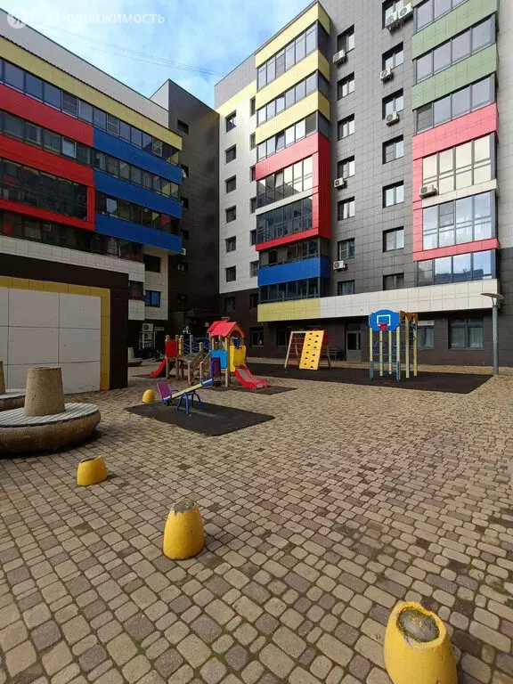 3-комнатная квартира: Киров, Первомайский район, Успенская улица, 24 ... - Фото 1