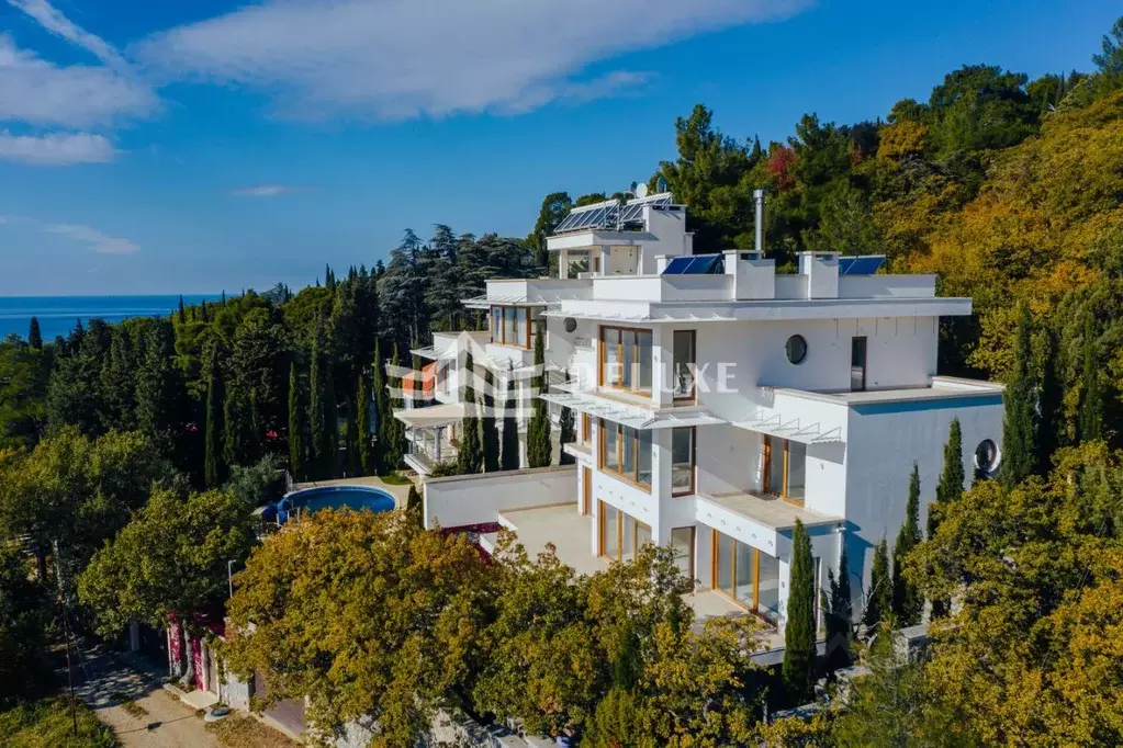 Дом в Крым, Ялта муниципальный округ, Береговое пгт ул. Кипарисная, ... - Фото 1