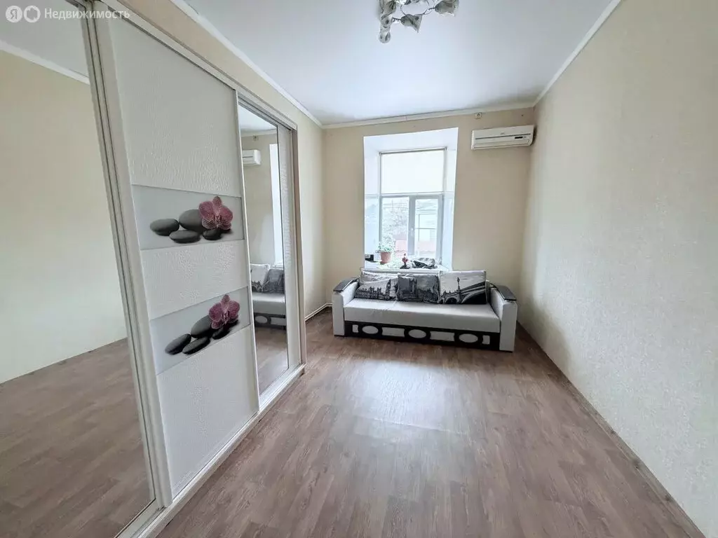 2-комнатная квартира: Ейск, Первомайская улица, 51 (33 м) - Фото 1