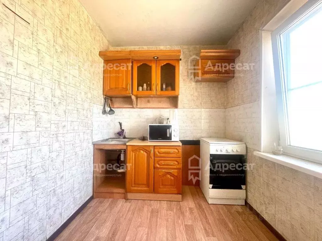 1-к кв. Волгоградская область, Волгоград ул. Рихарда Зорге, 56 (34.3 ... - Фото 0