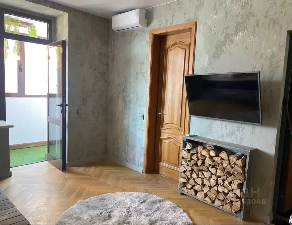 Комната Тюменская область, Тюмень Елецкая ул., 3 - Фото 1
