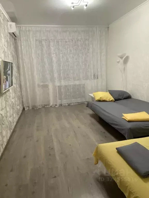 1-к кв. Оренбургская область, Оренбург Карагандинская ул., 15 (48.0 м) - Фото 1