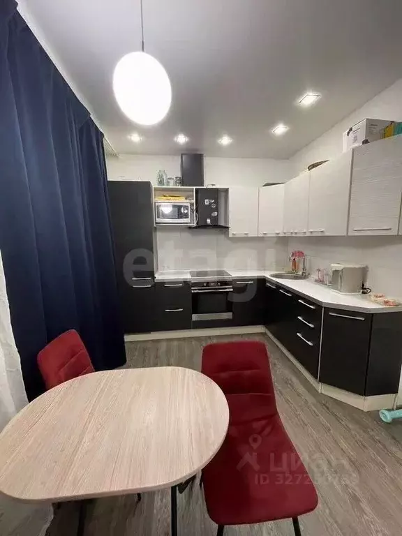 2-к кв. Иркутская область, Иркутск Байкальская ул., 157/1 (54.0 м) - Фото 1