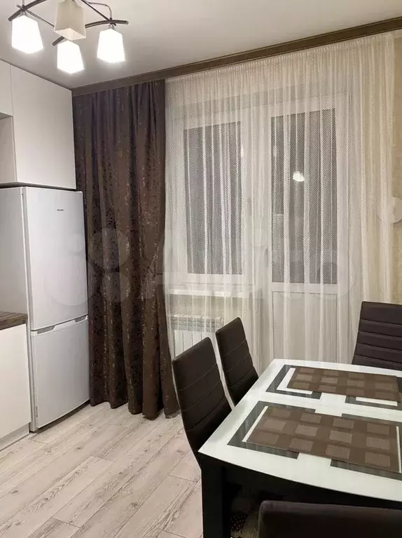 1-к. квартира, 40 м, 9/16 эт. - Фото 1
