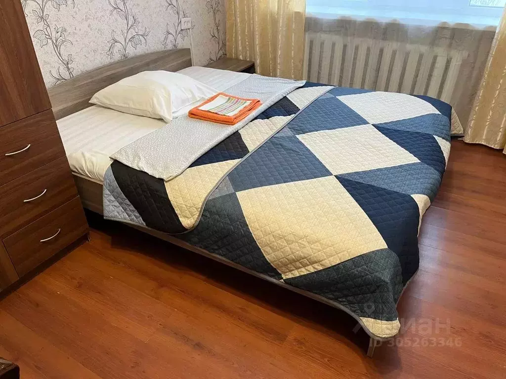 2-к кв. Свердловская область, Верхняя Тура ул. Лермонтова, 16 (45.0 м) - Фото 0