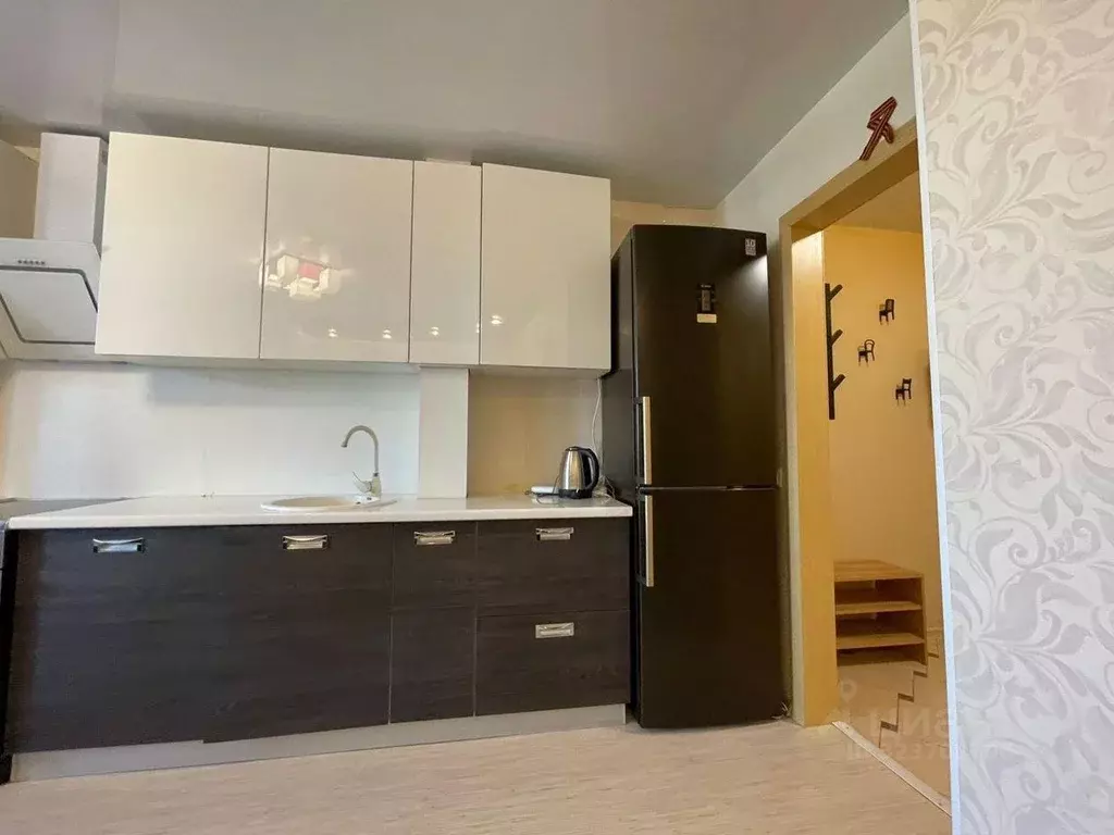 2-к кв. Чувашия, Чебоксары ул. Бориса Семеновича Маркова, 8к2 (64.4 м) - Фото 2