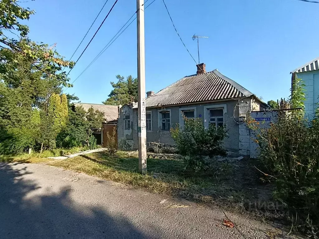 Дом в Белгородская область, Белгород пер. 1-й Зеленый, 5 (70 м) - Фото 0